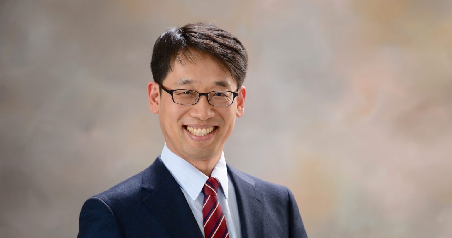 이태진 목사